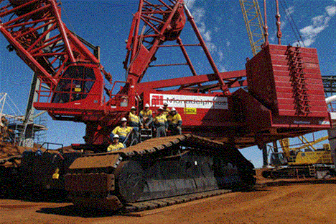 Monadelphous' new 750 tonne Manitowoc 18000 crawler