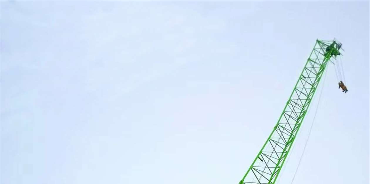 ZOOMLION 1/72 中連重科 Tower Crane タワークレーン箱付 - メルカリ