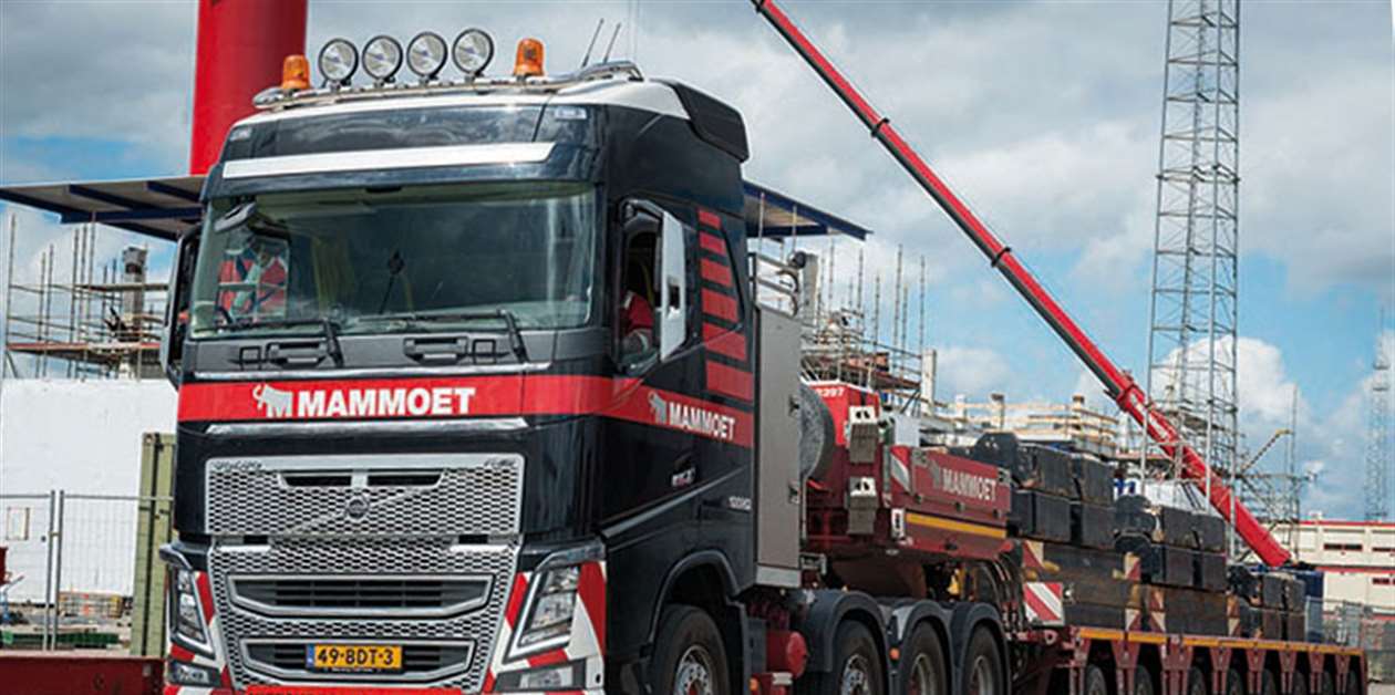 Volvo FH16 for Mammoet - Crane & Transport Briefing