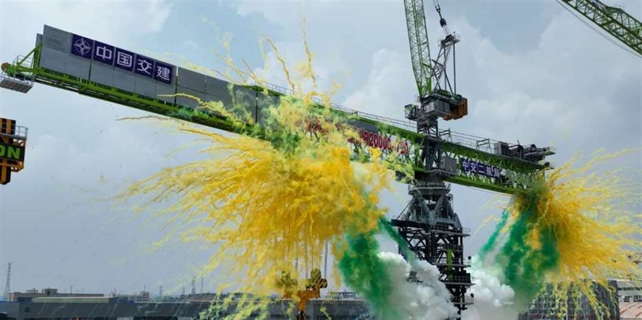 World's latest largest and strongest tower crane launched in China