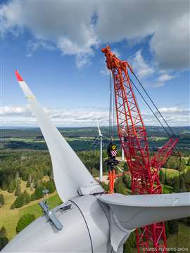 Close up of the short assembly jib on the Liebherr LR 1700-1.0 lattice boom crawler crane