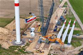 Verschoor has already used its new Liebherr LR 11000 for wind work