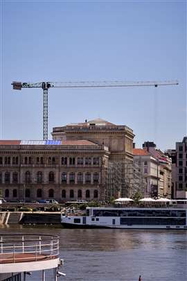 Raimondi T187 flat top tower crane