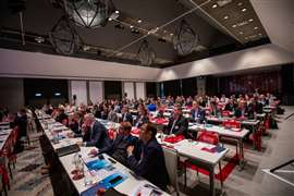 Photo showing delegates at the 2019 World Crane & Transport Summit in Amsterdam in 2019. (Photo: KHL)