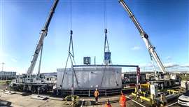 The two Grove GMK5150XL cranes lift a 22 tonne substation at London’s Gatwick Airport. (Photo: Manitowoc)
