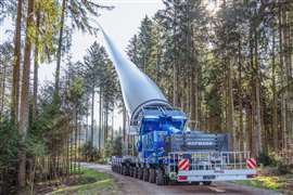 Heavy haulage specialist Hofmann has successfully used the Cometto 1000 tonne-metre capacity BladeMAX1000 blade lifter for the first time for a wind farm project near Zerf, Rhineland-Palatinate in Germany.