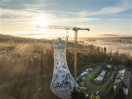 A Liebherr 340 EC-B 16 tower crane played a crucial role in constructing a 70 metre high viewing tower in the Harz Mountains, known as the “world’s largest witches’ broom.