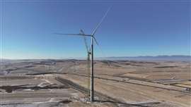 Zoomlion’s luffing jib tower crane at work on the Yilan wind farm in China