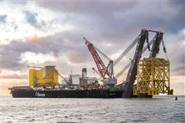 Allseas Pioneering Spirit using Lankhorst ultra heavy lift slings
