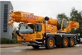 Liebherr LTM1060-3.1 in Emsley Crane livery