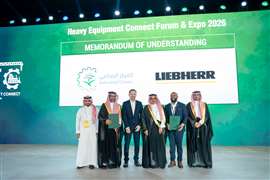 Liebherr unterzeichnete eine Absichtserklärung mit NIDC, um Lokalisierungsmöglichkeiten für die Betonmischerproduktion in Saudi-Arabien zu erkunden (Bild mit freundlicher Genehmigung von NIDC).