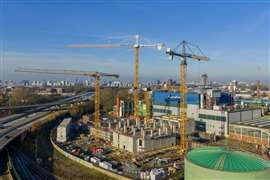 Liebherr cranes dominate the skyline at the Aurubis site in Hamburg