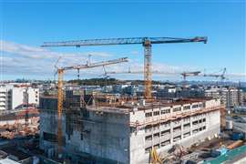 flat top and self erecting Liebherrs on Icelandic hospital site