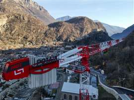 Reconstrucción de la central hidroeléctrica Hône 2 en el Valle de Aosta, Italia. Foto: Manitowoc