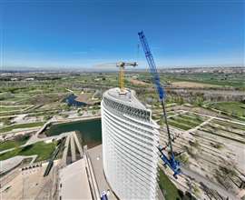 Liebherr LTM 1650-8.1 in Spain Photo: Liebherr