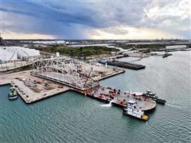 Harbor Bridge decommissioning Photo: Mammoet