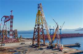 Assembly of Liebherr LR 12500-1.0 crawler crane