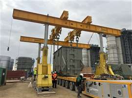 Portique Enerpac jaune appartenant à Hareket
