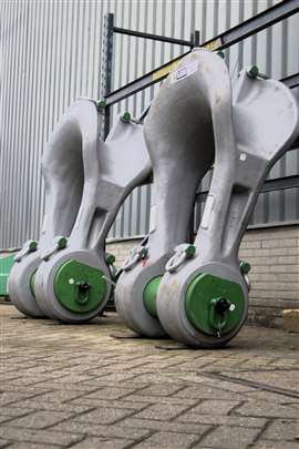 LGH has purchased new shackles from Green Pin