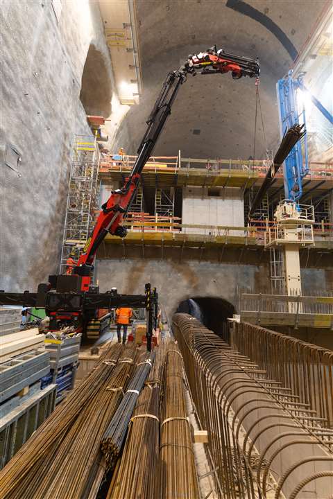 An image of the PCC 57.002 crawler crane at a power plant in Austria