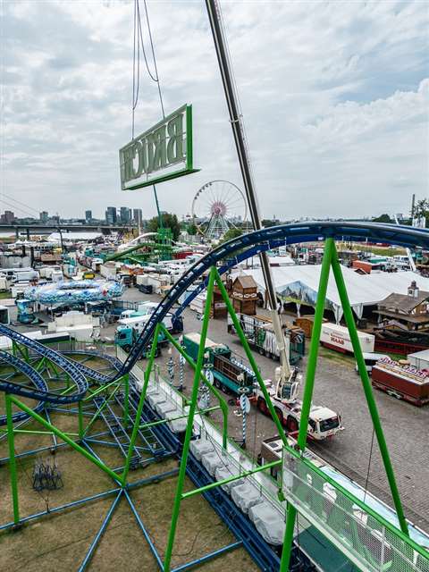 roller coaster dissassembled by tadano all terrain crane