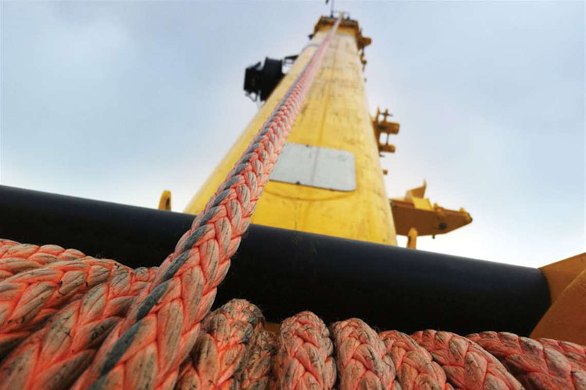 Трос для крана. Смазка канатов грузоподъемных кранов. Уравнительный блок крана. Кран для веревки. Трос для крана либхер.