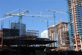 Maxim Crane Works supplied 11 tower cranes for the Brickell City Centre in Miami, US.