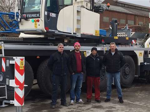 From left to right: Hansi Pütz (Jaromin crane operator); Denis Bach (Jaromin crane operator); Klaus 