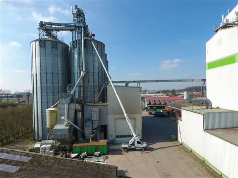The new Ruthmann Steiger TB 300 with 300kg working cage