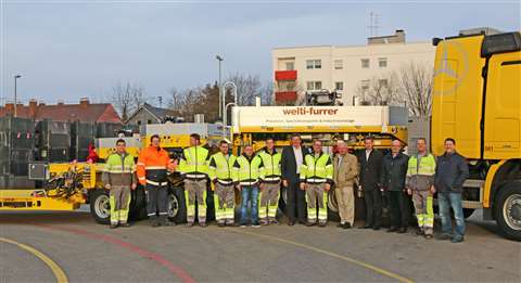 The Welti-Furrer team at the vehicle handover