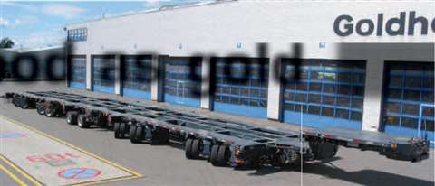 Designed as easy to mobilize and demobilize, the Goldhofer THP/DL tp haul a new fractionator tower f