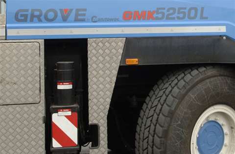 Grove's GMK5250L seen for the first time in April 2015