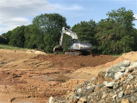 Kobelco hybrid 2018