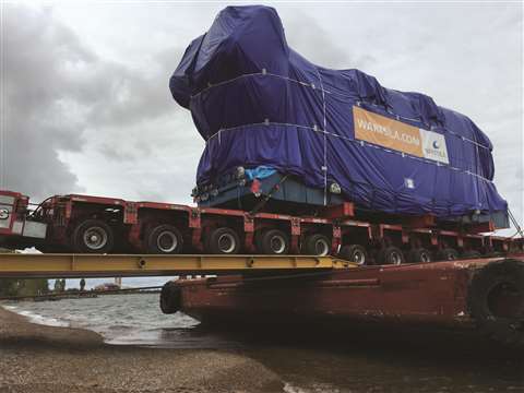 Each of the three engines was unloaded from the barge using a 14-axle Goldhofer PST-H (self-propelle