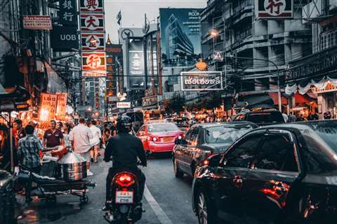 bangkok-buildings-cars-708764