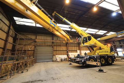 Altida's new Liebherr LTC 1050-3.1 compact