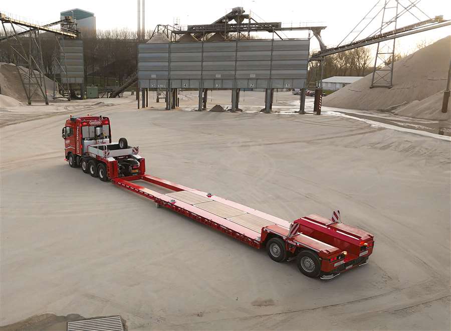 New Nooteboom low loader variant - Crane & Transport Briefing